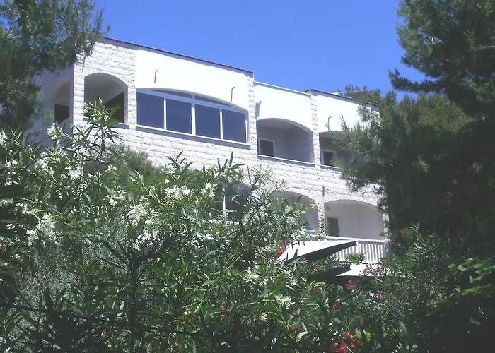 Apartments Gilve