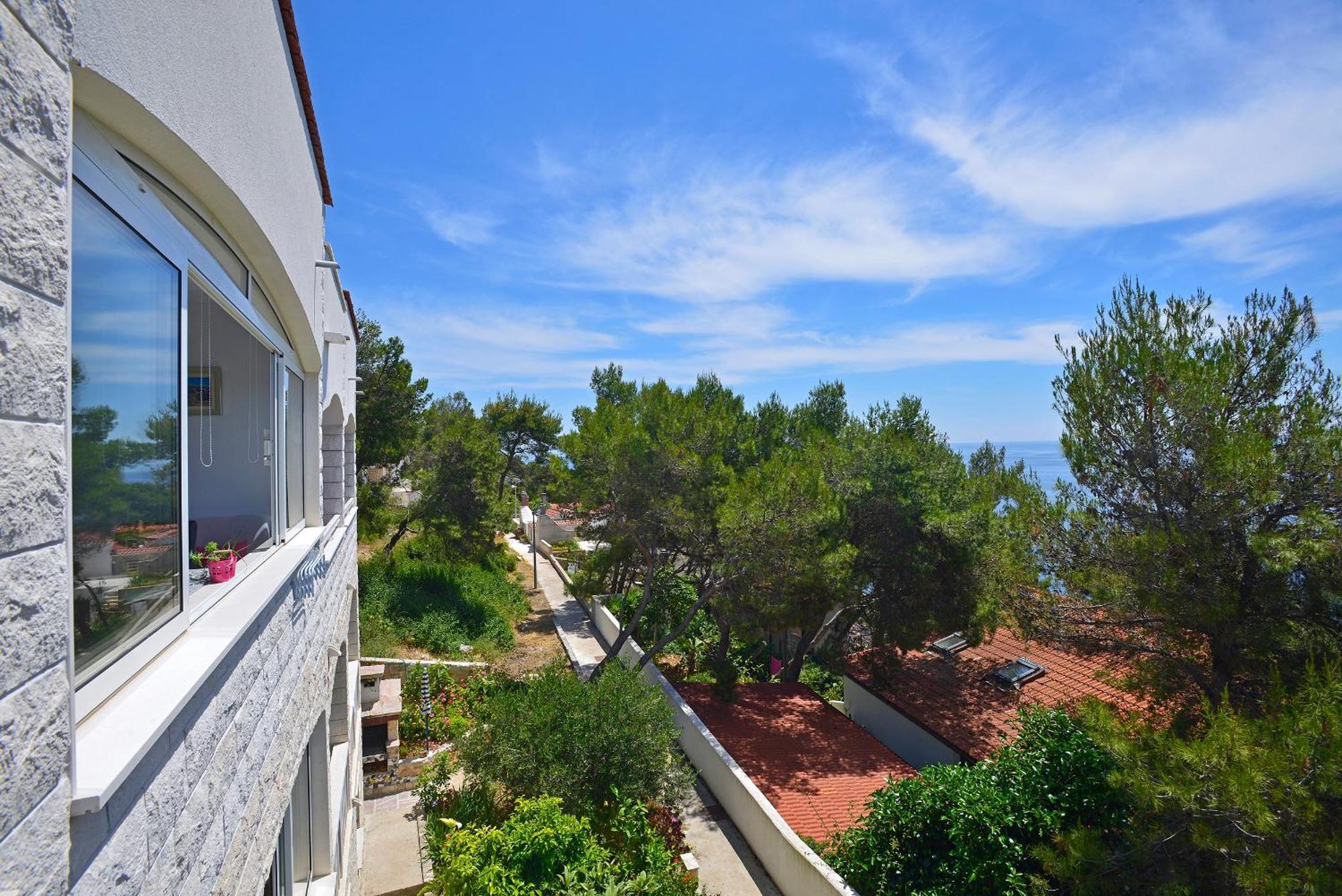 Gilve Hvar Town